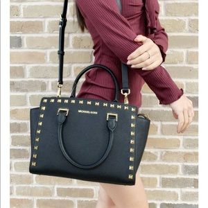 Michael kors selma stud